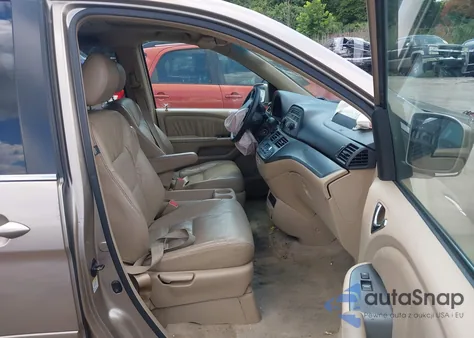 2005 Honda Odyssey Ex-L from USA, damaged, VIN 5FNRL38765B132609